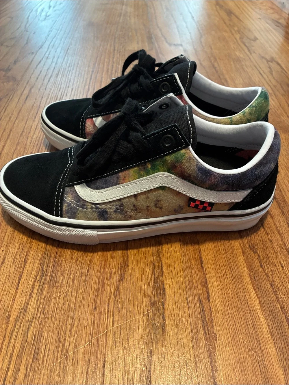 Vans Men’s Black & Multicolor Tie-Dye Old Skool Sneakers